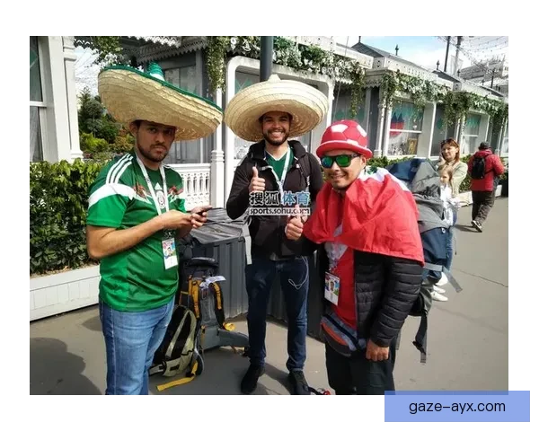 世界杯落幕揭幕战精彩回顾 强强对决引发全球观众热议