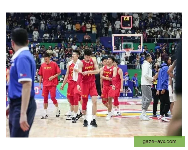 中国男篮迎战世界强队备战世界杯 目标冲击东京奥运会资格